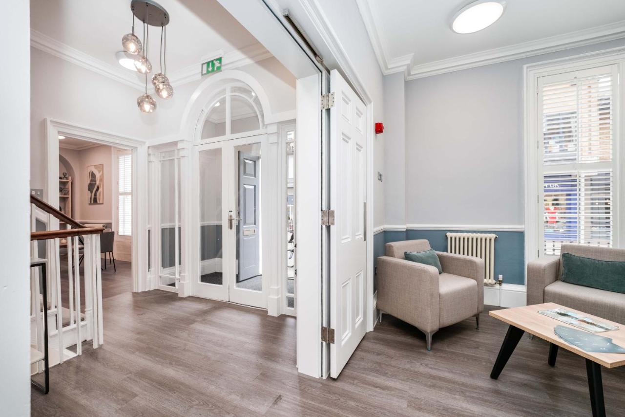 The Regent Aparthotel Cambridge  Exterior photo